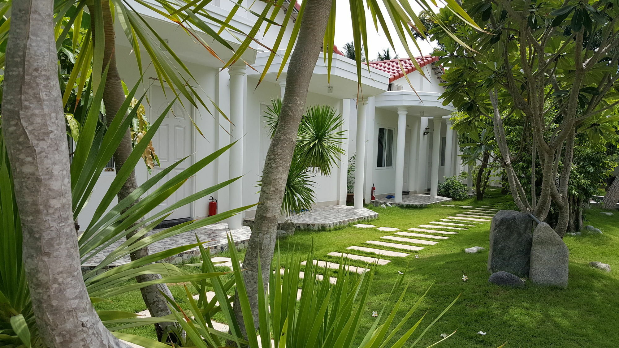 Dragon Bay Hotel Cam Lam Экстерьер фото
